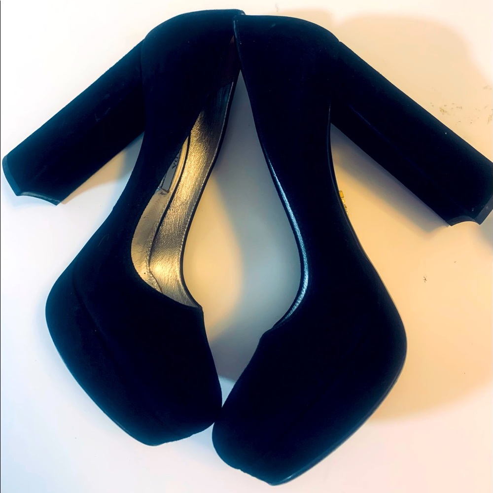 Prada Platform Pump - UK 35 1/2